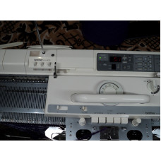 Японская электронная вязальная машина Brother KH900 с программатором PPD110
